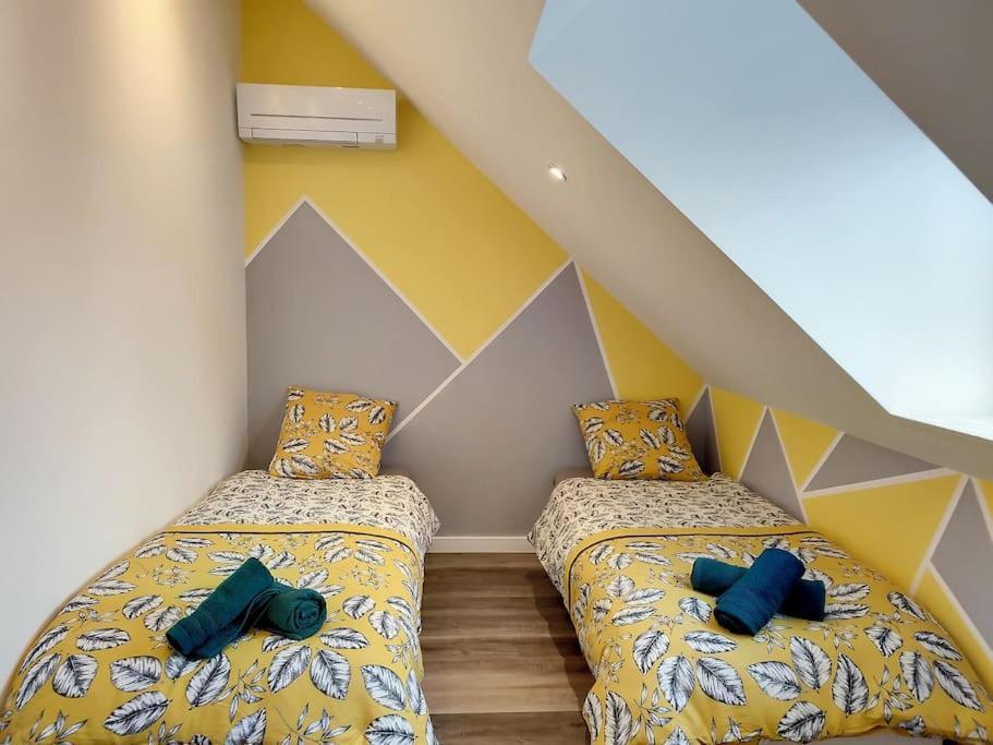 Holiday home Maison Proche Centre Clim Jardin Wifi 8 Personnes Amiens